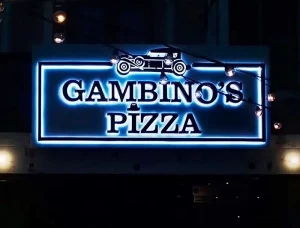 Объемные буквы с контражурной подсветкой Gambinos-pizza