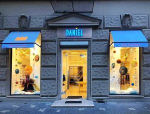 Витрина "Daniel"